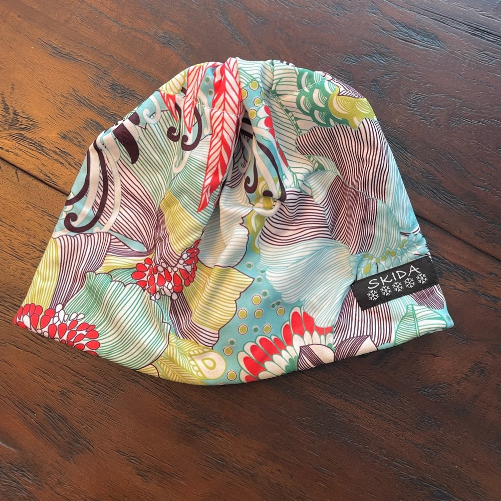 Skida Alpine hat